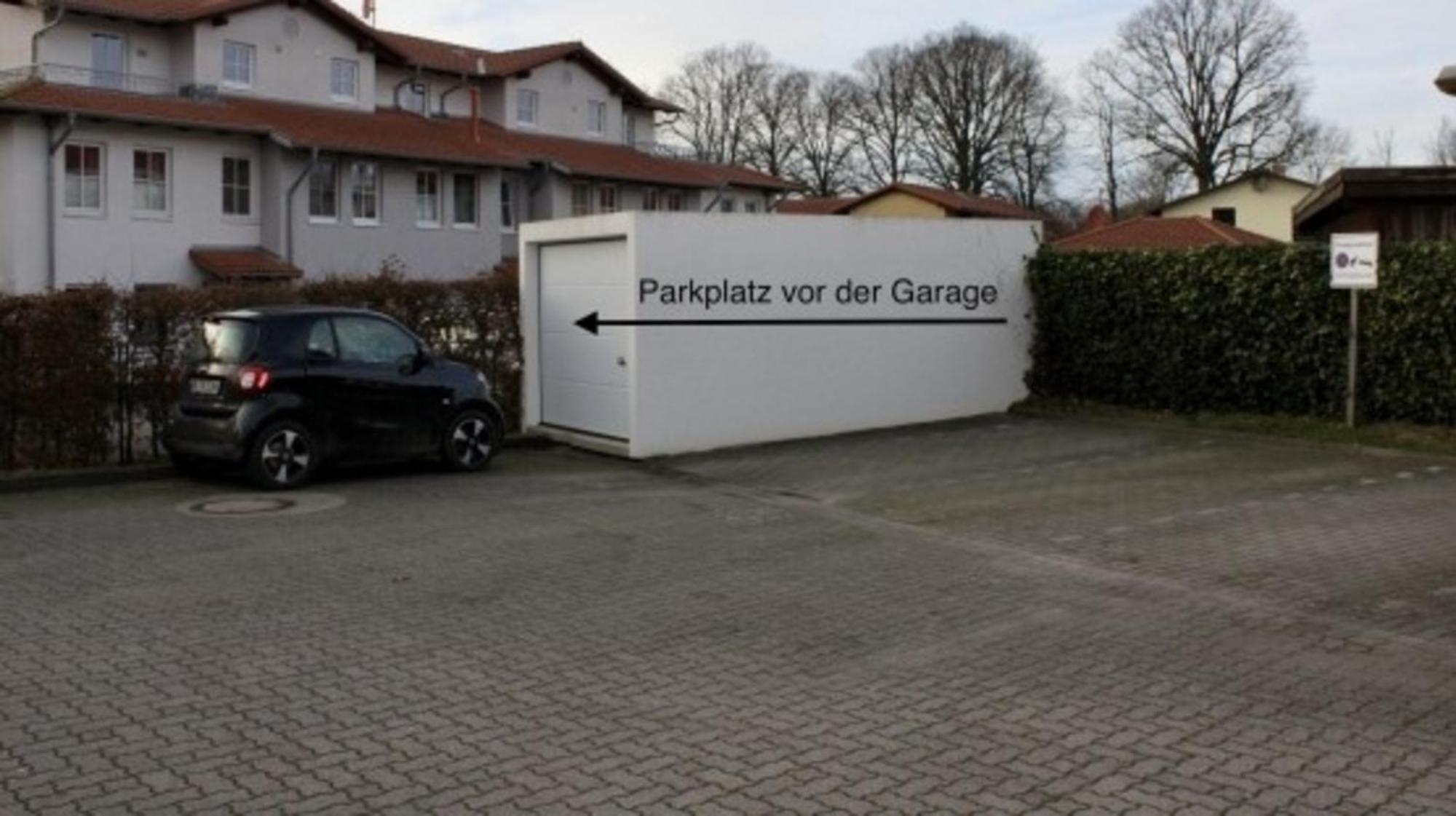 Am Parkplatz Apartment *